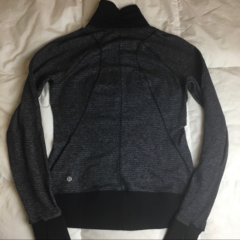 Lululemon Runderful Quarterzip - Picture 14 of 14